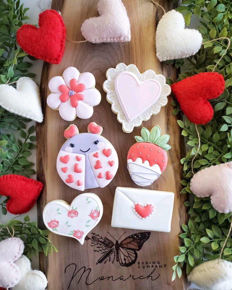 monarch v day cookies